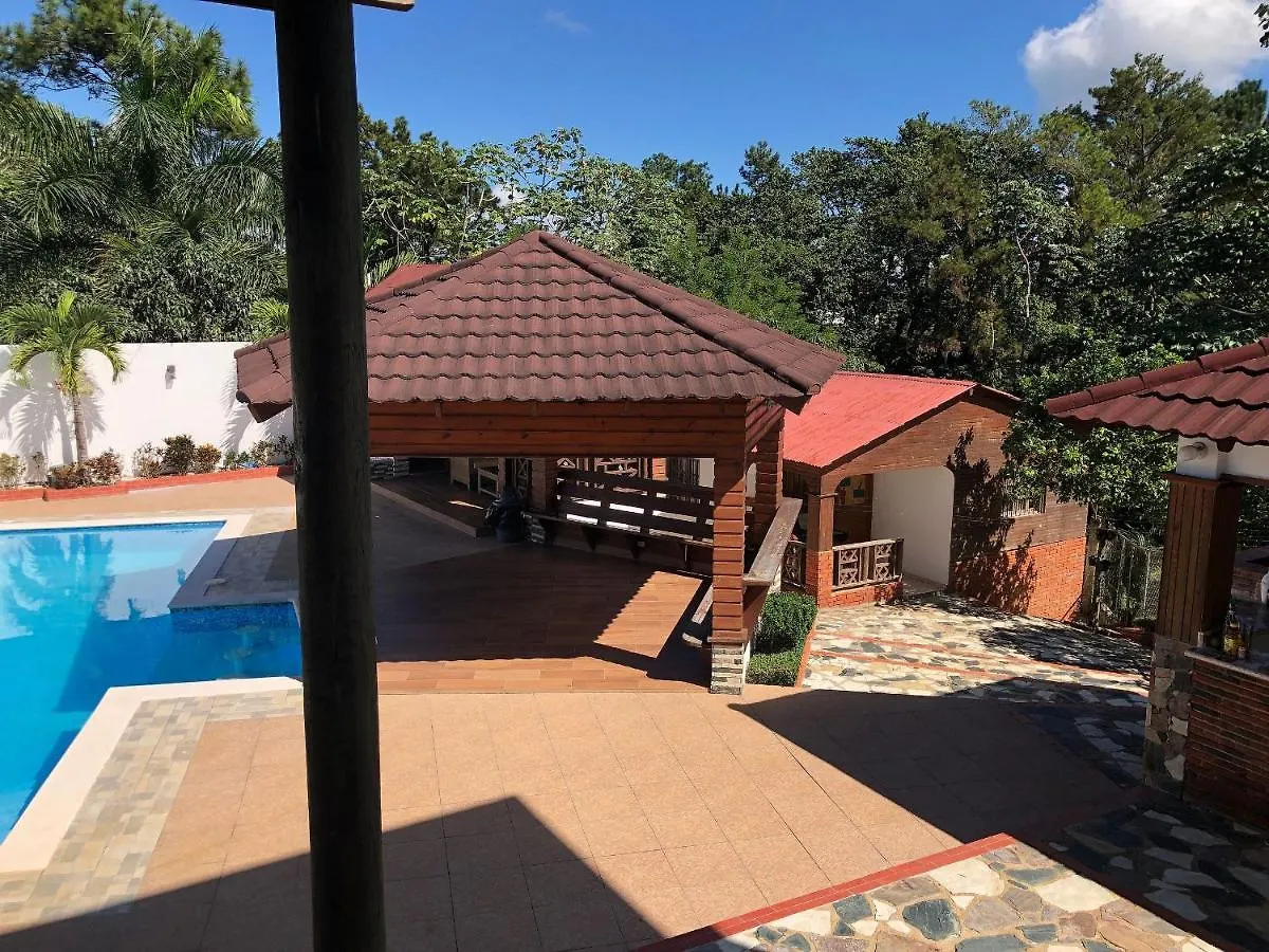 Villa Amila By Hospedify Hermosa Villa Para 20 Personas Y A 4 Minutos Del Rio De Jarabacoa 0*,  Dominicaanse Republiek