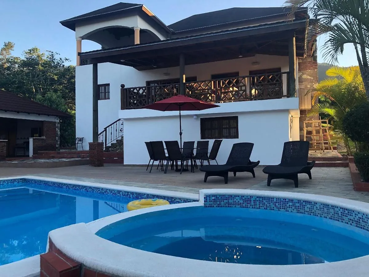 Holiday home Villa Amila By Hospedify Hermosa Villa Para 20 Personas Y A 4 Minutos Del Rio De Jarabacoa Dominican Republic